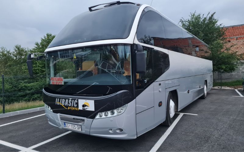 Najam autobusa 50+1 (2)
